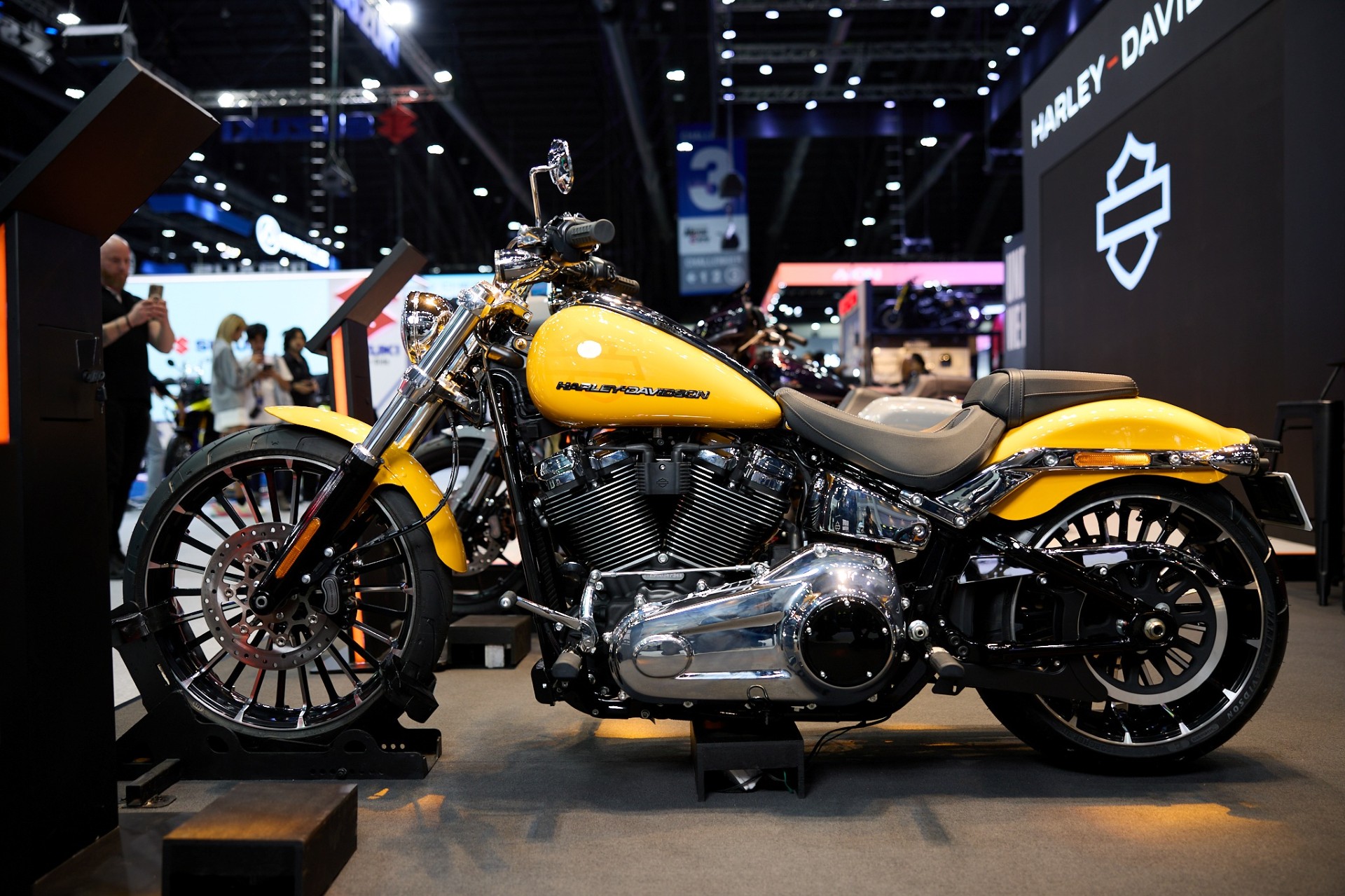 HARLEY-DAVIDSON® เปิดแคมเปญ “CHROME & SHINE”  รับงานมหกรรมยานยนต์ ครั้งที่ 42